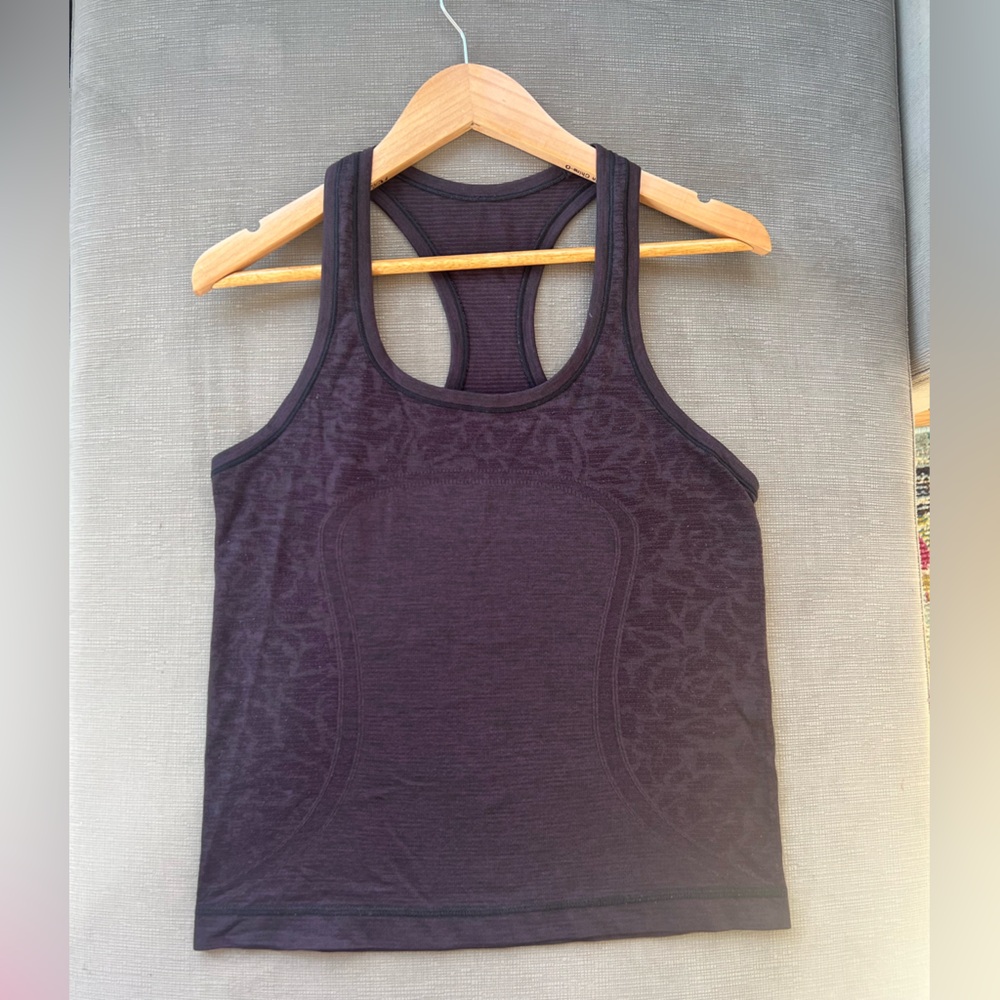 Lululemon Swiftly Tech Racerback Tank Top *Race Length, Size 6